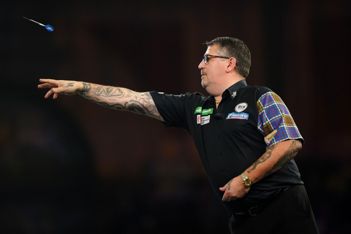 It will be fascinating to see if Gary Anderson can take his floor form to the big stage