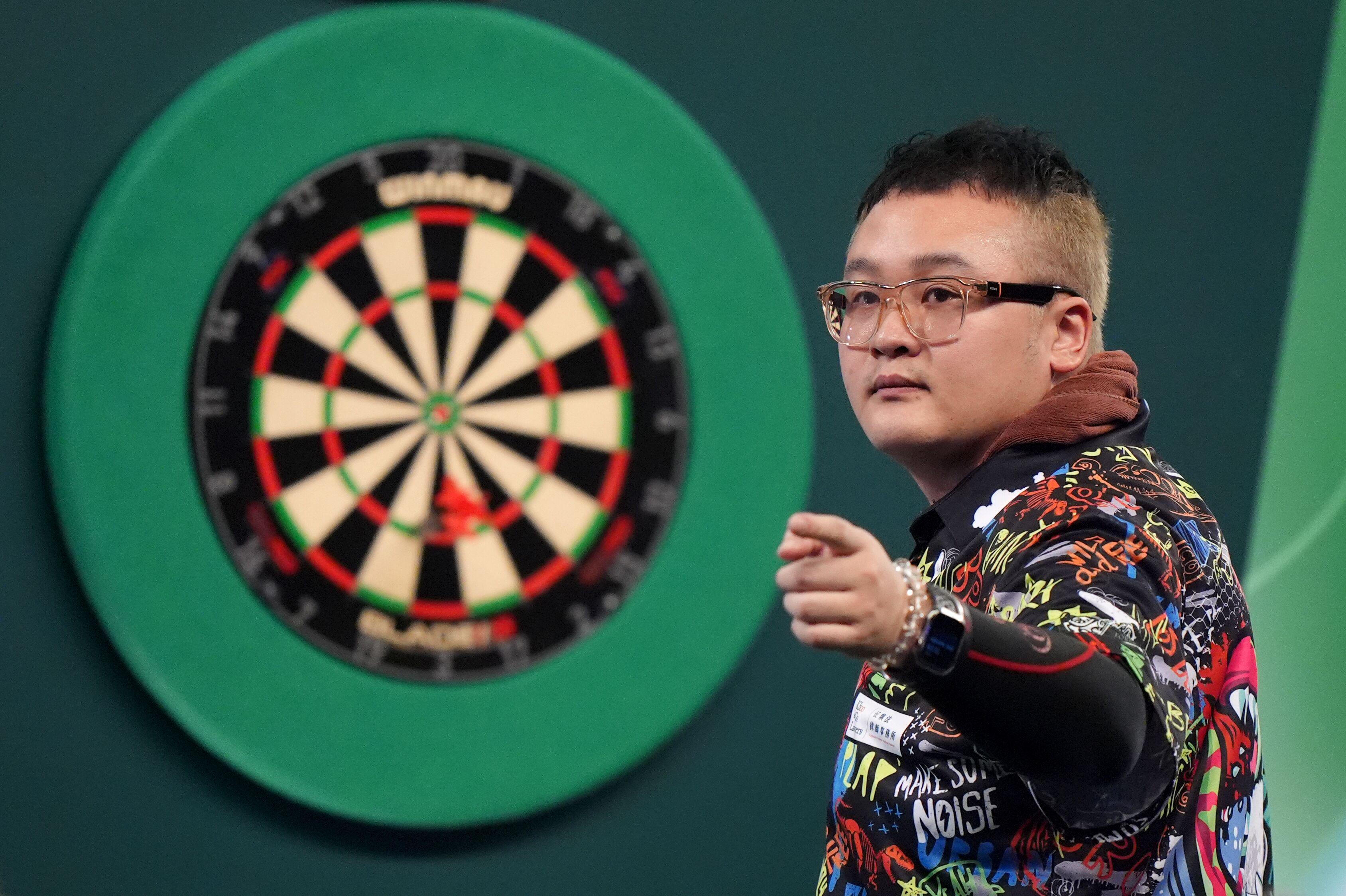 Lok Yin Lee may make a confident start against Brendan Dolan on Saturday (Alamy)