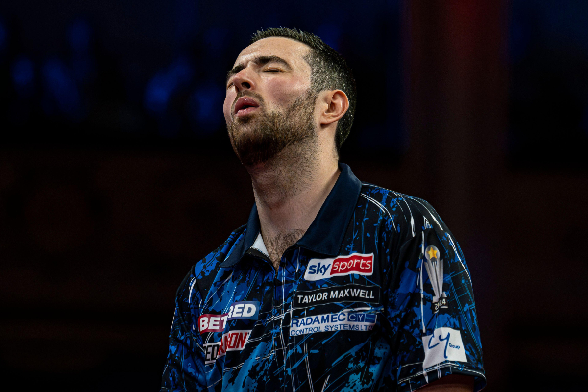 Luke Humphries is now no bigger than 9/4 to retain his World Grand Prix title (Alamy)