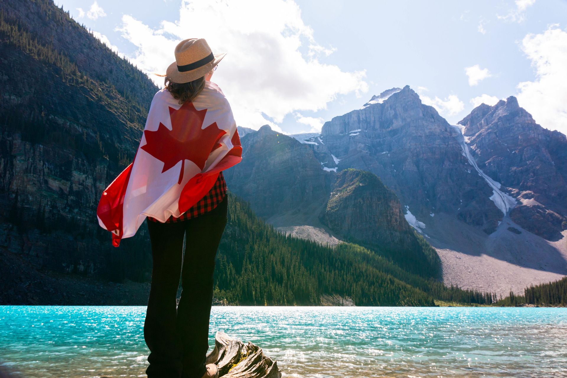 canada-flag-landscape